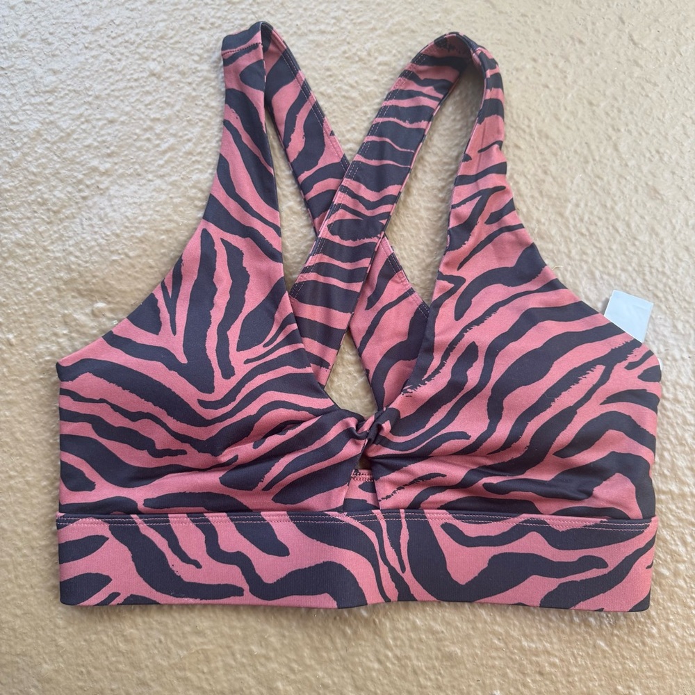 Fabletics Oasis Twist Medium Impact Sports Bra Pink and Black Zebra Size M - Picture 10 of 15